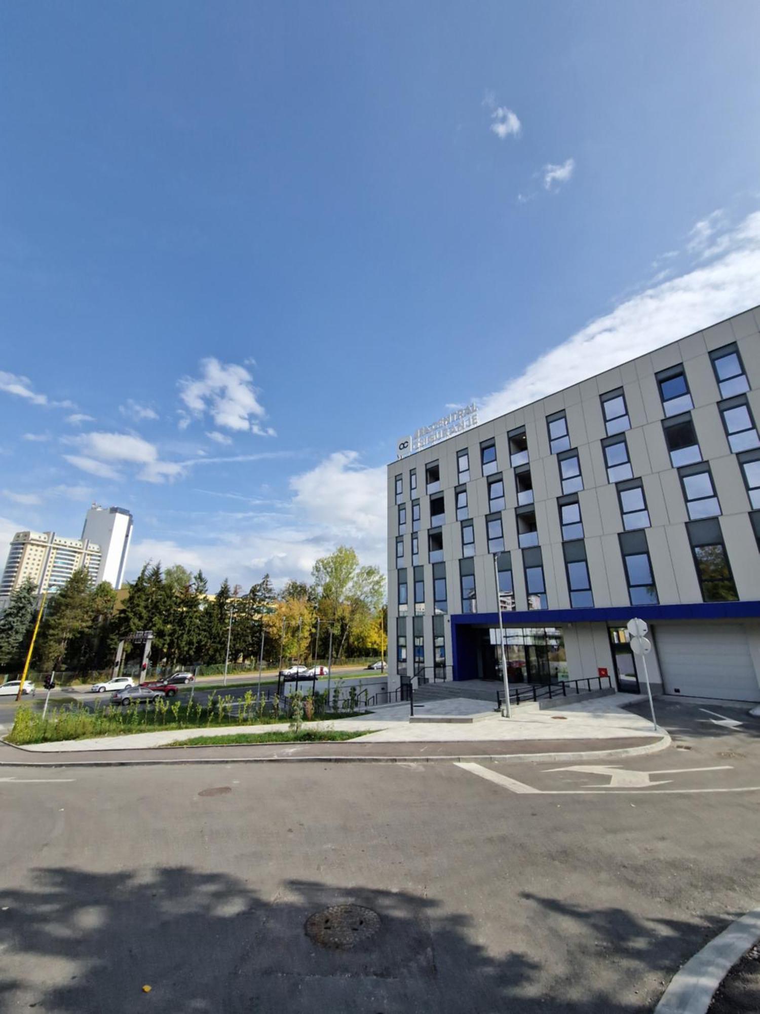 Smart Loft Apartment Τούζλα Εξωτερικό φωτογραφία